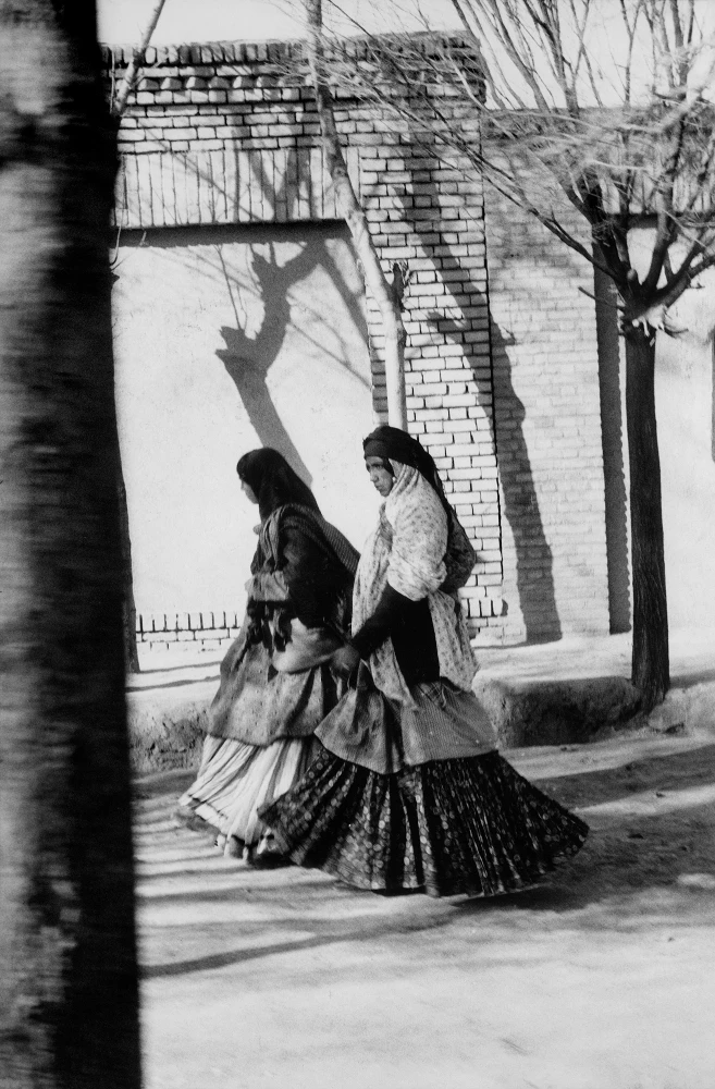 Nomad women 1956 by Inge Morath / Magnum Photos